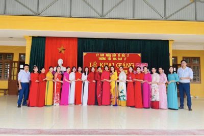 Khai giảng năm học mới